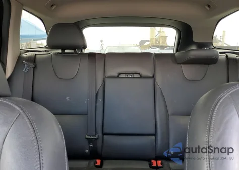 2015 Volvo Xc60 T5 Premier from USA, damaged, VIN YV440MDK8F2738322